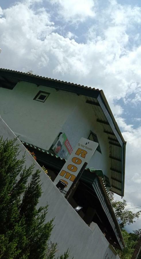 The Misty Mountain Guest House Haldummulla Ngoại thất bức ảnh